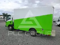 2010 Isuzu NPR фото