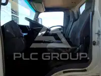 2010 Isuzu NPR фото