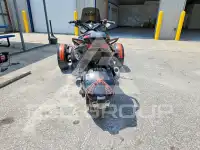2010 Can-AM SPYDER фото
