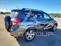 2010 Toyota RAV4 photo