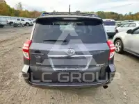 2010 Toyota RAV4 photo