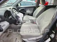 2010 Toyota RAV4 photo