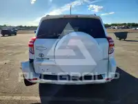 2010 Toyota RAV4 photo
