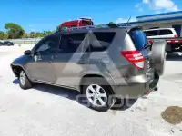 2010 Toyota RAV4 photo