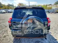 2010 Toyota RAV4 photo