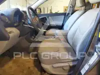2010 Toyota RAV4 photo