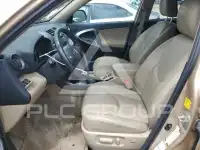 2010 Toyota RAV4 photo