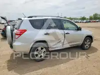 2010 Toyota RAV4 photo