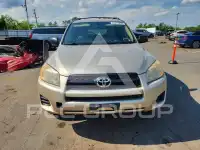2010 Toyota RAV4 фото