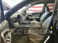 2010 Toyota RAV4 photo