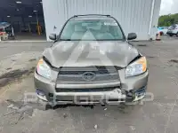 2010 Toyota RAV4 фото