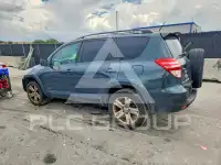 2010 Toyota RAV4 photo