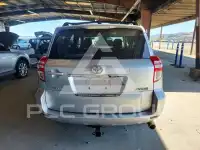 2010 Toyota RAV4 photo