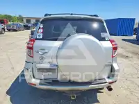 2010 Toyota RAV4 фото