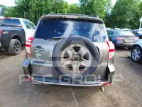 2010 Toyota RAV4 photo