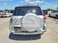 2010 Toyota RAV4 photo