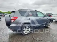 2010 Toyota RAV4 photo