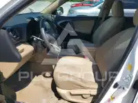 2010 Toyota RAV4 фото