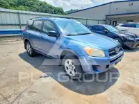 2010 Toyota RAV4 photo