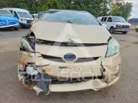 2010 Toyota PRIUS фото