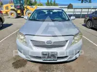 2010 Toyota COROLLA фото