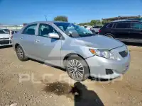 2010 Toyota COROLLA фото