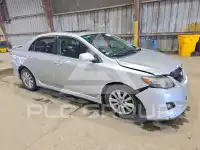 2010 Toyota COROLLA фото