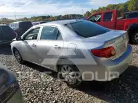 2010 Toyota COROLLA фото