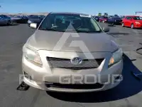 2010 Toyota COROLLA фото