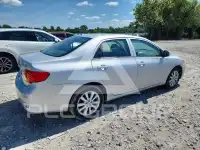 2010 Toyota COROLLA фото