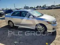 2010 Toyota COROLLA фото