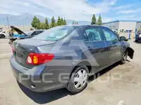 2010 Toyota COROLLA фото