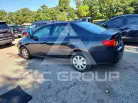 2010 Toyota COROLLA фото