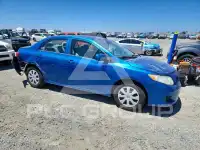 2010 Toyota COROLLA фото