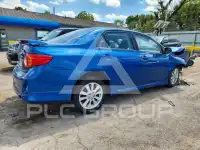 2010 Toyota COROLLA photo