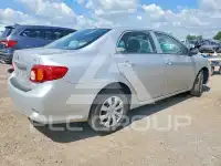 2010 Toyota COROLLA photo