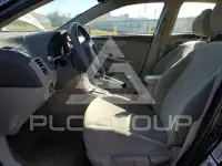 2010 Toyota COROLLA фото