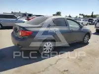 2010 Toyota COROLLA фото