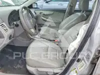 2010 Toyota COROLLA фото