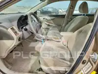 2010 Toyota COROLLA фото
