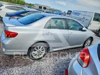 2010 Toyota COROLLA фото