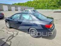 2010 Toyota COROLLA фото