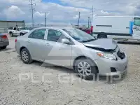 2010 Toyota COROLLA фото