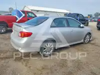 2010 Toyota COROLLA фото
