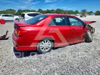2010 Toyota COROLLA фото