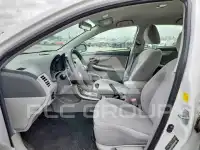 2010 Toyota COROLLA фото
