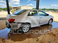 2010 Toyota COROLLA photo