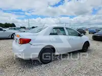 2010 Toyota COROLLA фото