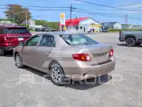 2010 Toyota COROLLA фото