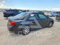 2010 Toyota COROLLA фото